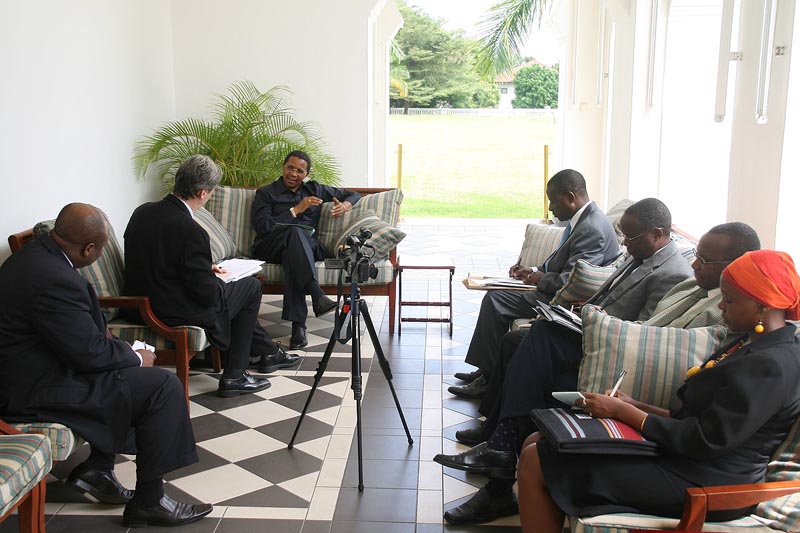  	 Declan Hartnett, Regional Publisher of FIRST interviews HE Jakaya Kikwete, President of the United Republic of Tanzania