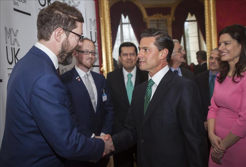 Alastair Harris, Executive Publisher & Editor of FIRST, HE Enrique Peña Nieto, President of the United Mexican States and Miriam González Durántez, President of Canning House